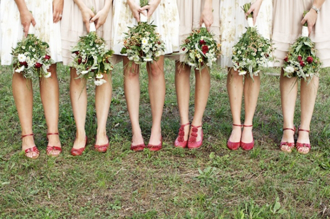 beige bridesmaid dresses with red shoes