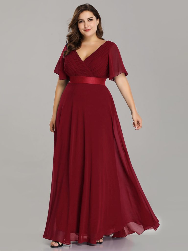 Plus Size Burgundy V Neck Mother Dresses with Half Sleeves