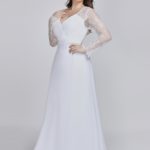 White Plus Size V Neck Mother Of the Bride Dress With Lace Sleeves